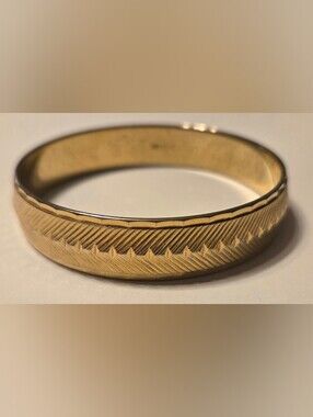Vintage Monet Textured Gold Bangle Bracelet